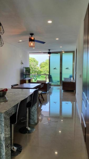 De'Jaes Luxury Condominium